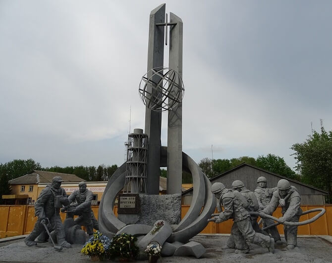 Památník likvidátorům černobylské havárie
