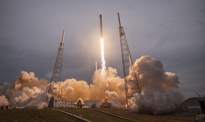 Falcon 9 za sebou má i úspěšné starty. Tentokrát se bohužel pokus nezdařil.