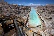 Lithium nad zlato. Bude se cenný kov ve velkém těžit i na českém Cínovci?