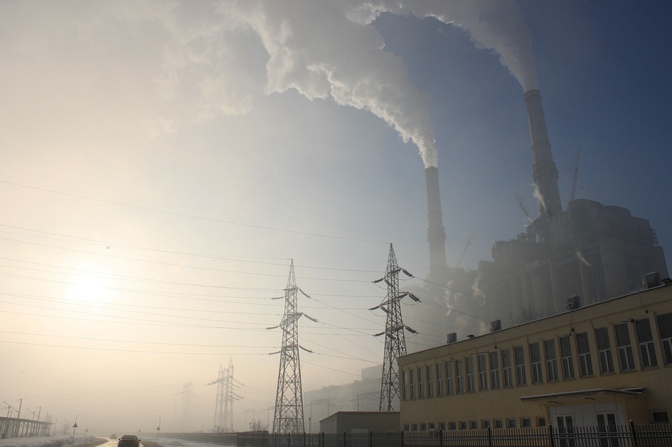 Uhelné elektrárny v ČR napáchají škody za 51 miliard ročně, tvrdí studie