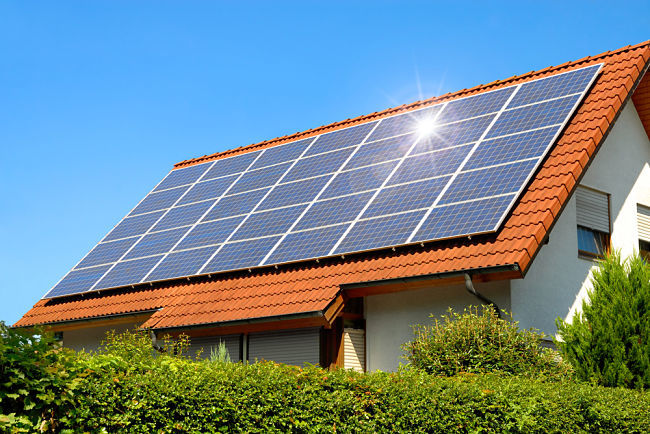 Fotovoltaika zlevňuje, vyrábět elektřinu se už vyplatí