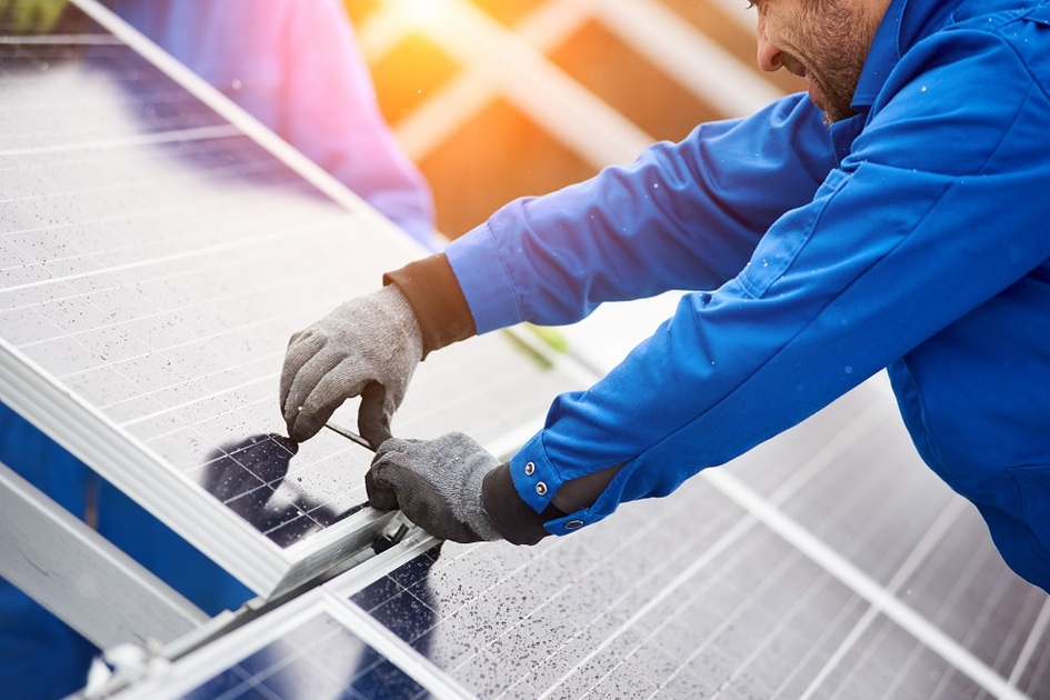 Fotovoltaika 2022: Dražší elektřina zvýhodnila solární systémy