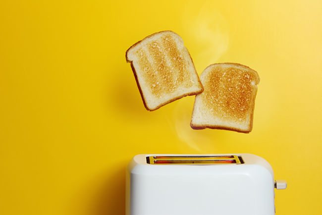 Víme, jak se nespálit při výběru vhodného toastovače a topinkovače
