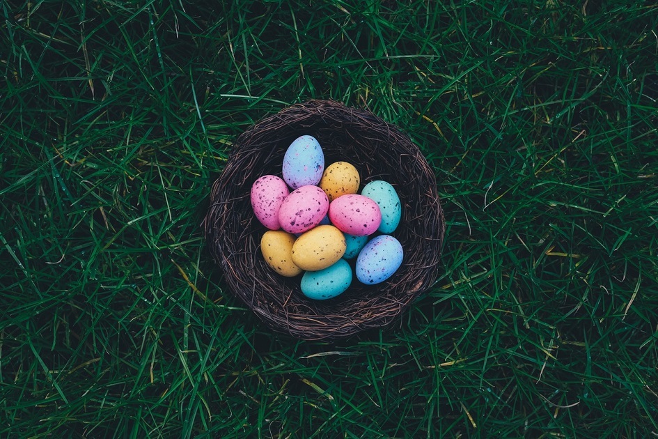 Velikonoční vajíčka trochu jinak. Jakému zdobicímu postupu fandíte vy?